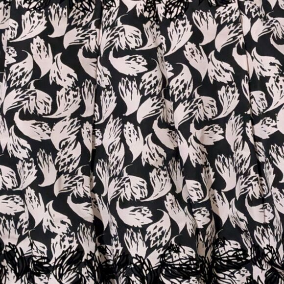 Red Valentino Black & Pink Abstract Floral Print A-Line Skirt EU 46 US 12 NWT - Picture 5 of 8